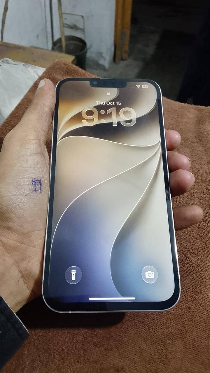 Apple iPhone 13 Pro Max 8