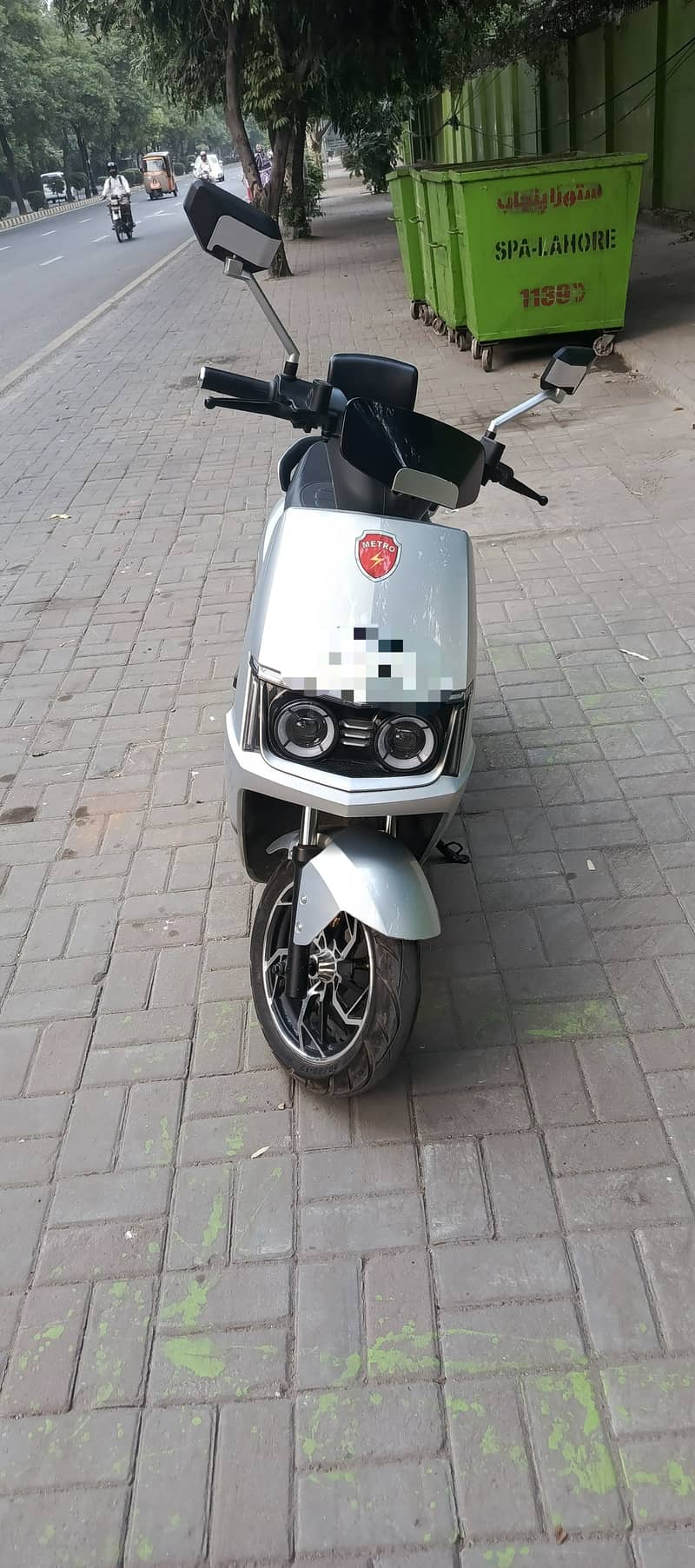 Metro M6 1