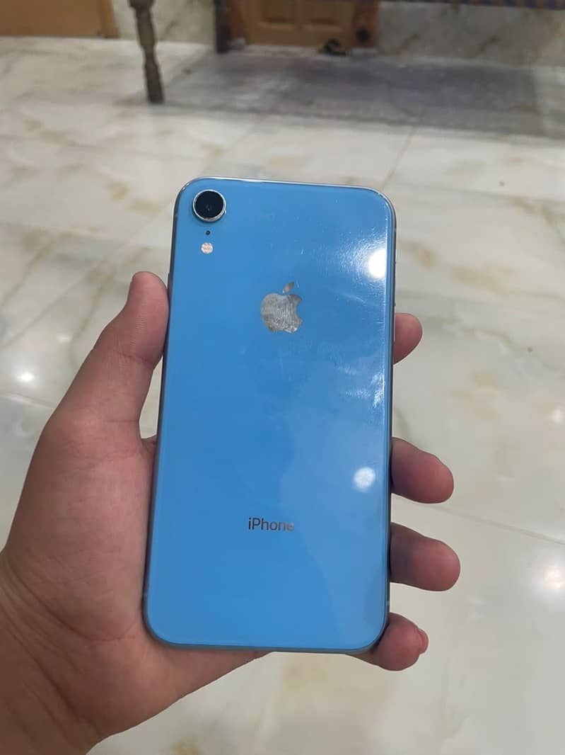 iPhone XR 2