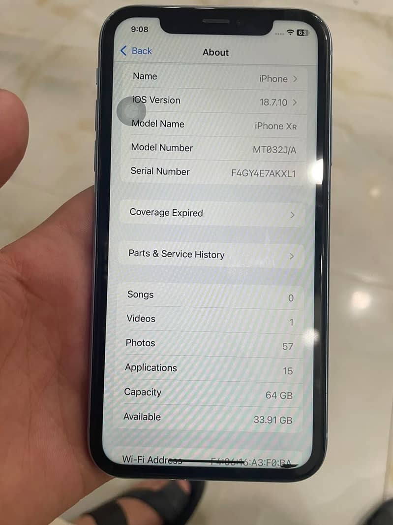 iPhone XR 3