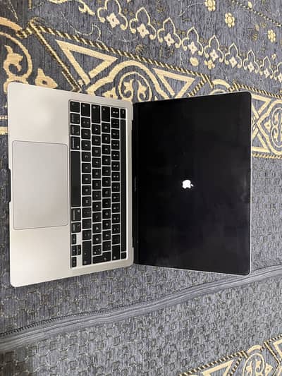 Macbook Pro 2020 1TB 4 thunderbolts