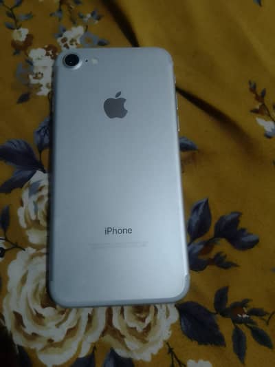 Apple iPhone 7