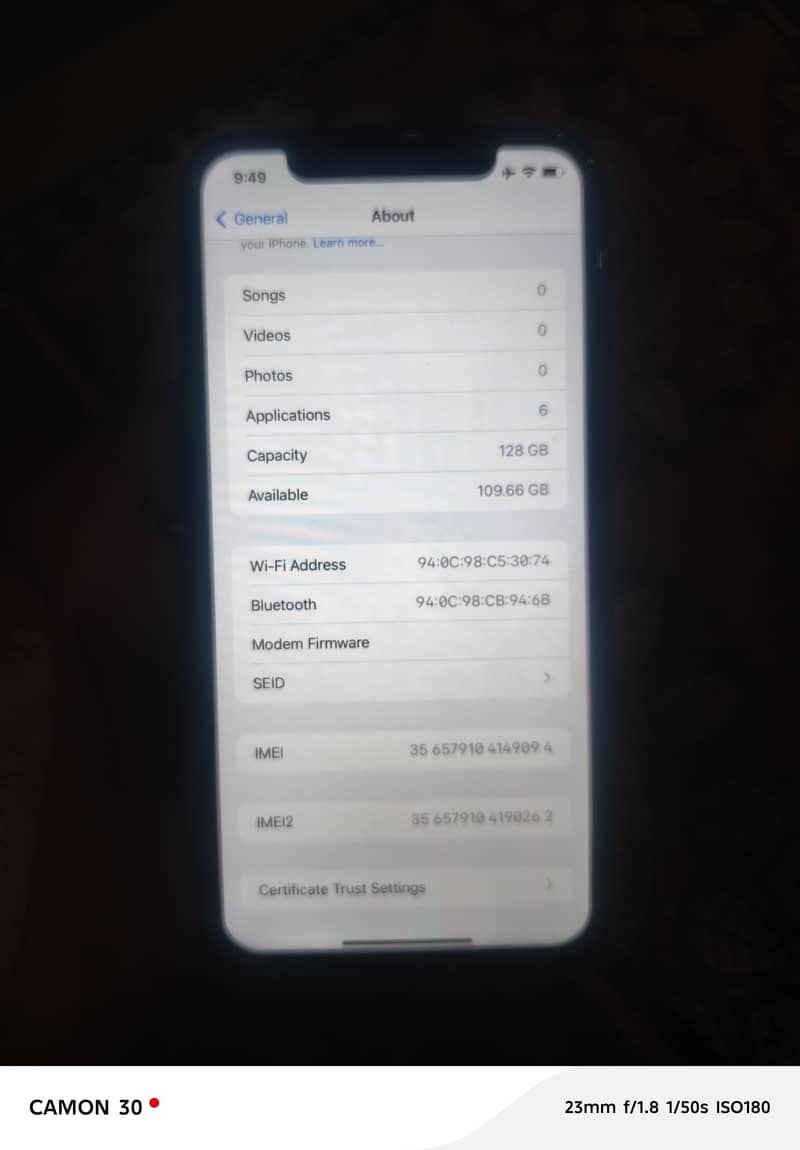 Apple iPhone 11 0