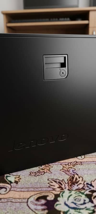Lenovo ThinkStation C30 Workstation PC for Sale.