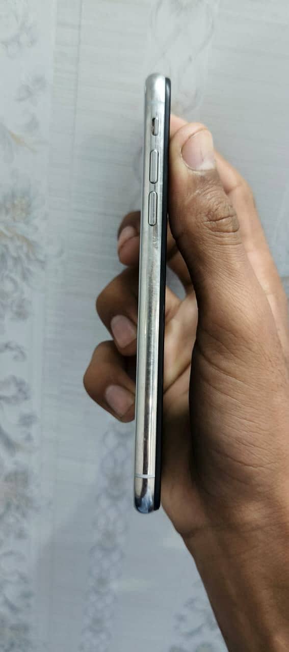 Apple iPhone X 8