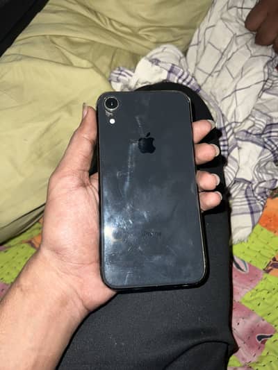 Apple iPhone XR