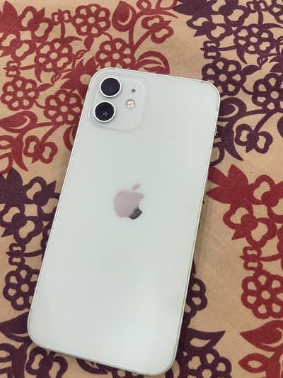 Apple iPhone 12