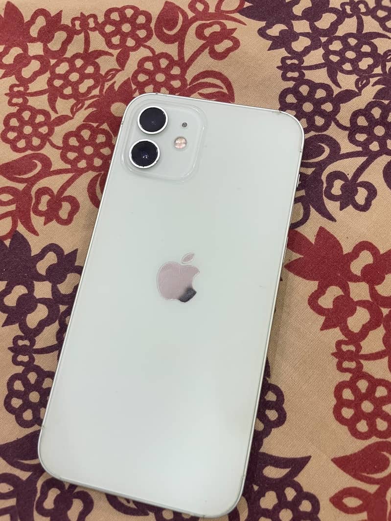 Apple iPhone 12 0