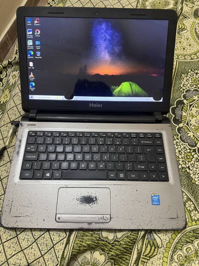 laptop for sale i3 4th gen hair laptop