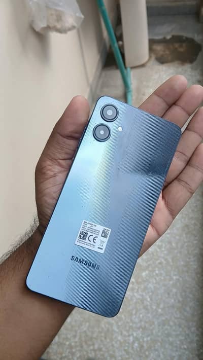 Samsung Mobile A06