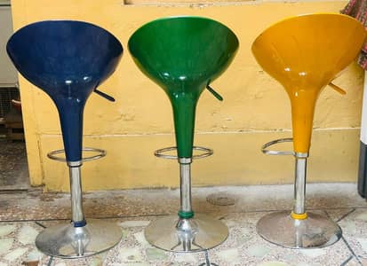 Set of 3 Modern Colorful Stools – Blue, Green & Yellow/Orange