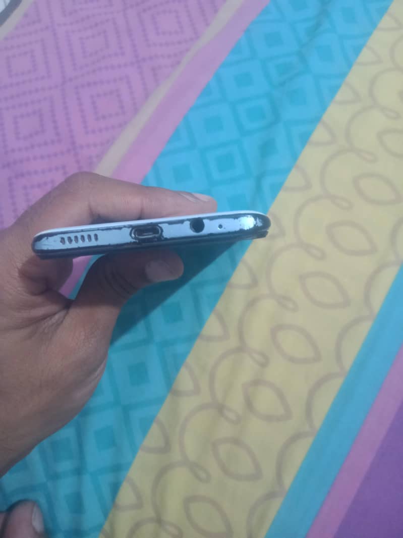 Tecno Camon 16 4