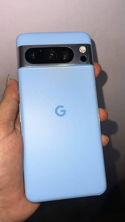 Google Pixel 8 Pro Official