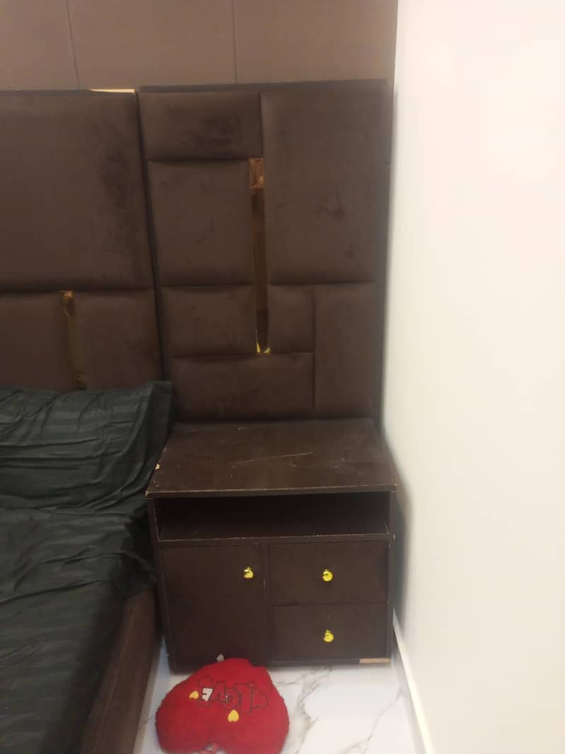 bed set with dressing table 3
