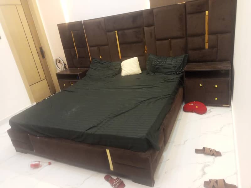 bed set with dressing table 4
