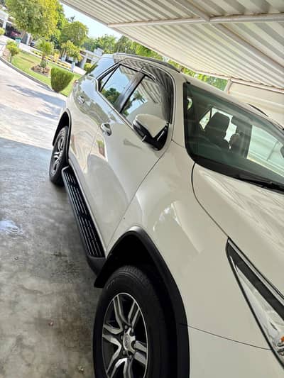 Toyota Fortuner 2020