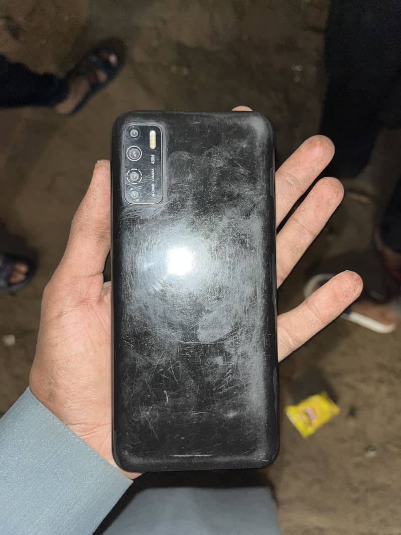 Infinix 4