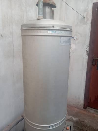 NasGas Super Deluxe Gas Geyser 35 Gallons