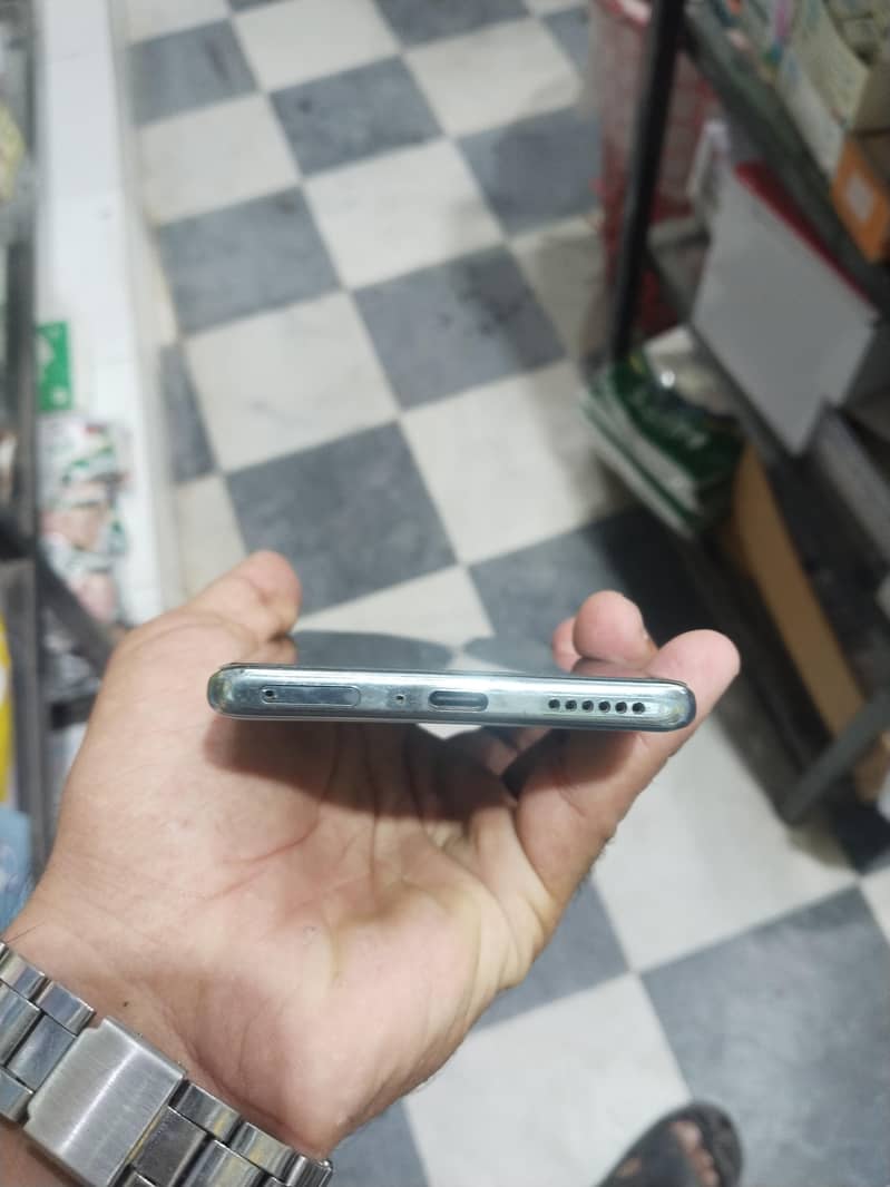 Infinix Zero 40 1