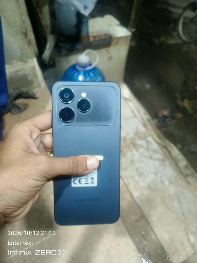Tecno spark 40 2