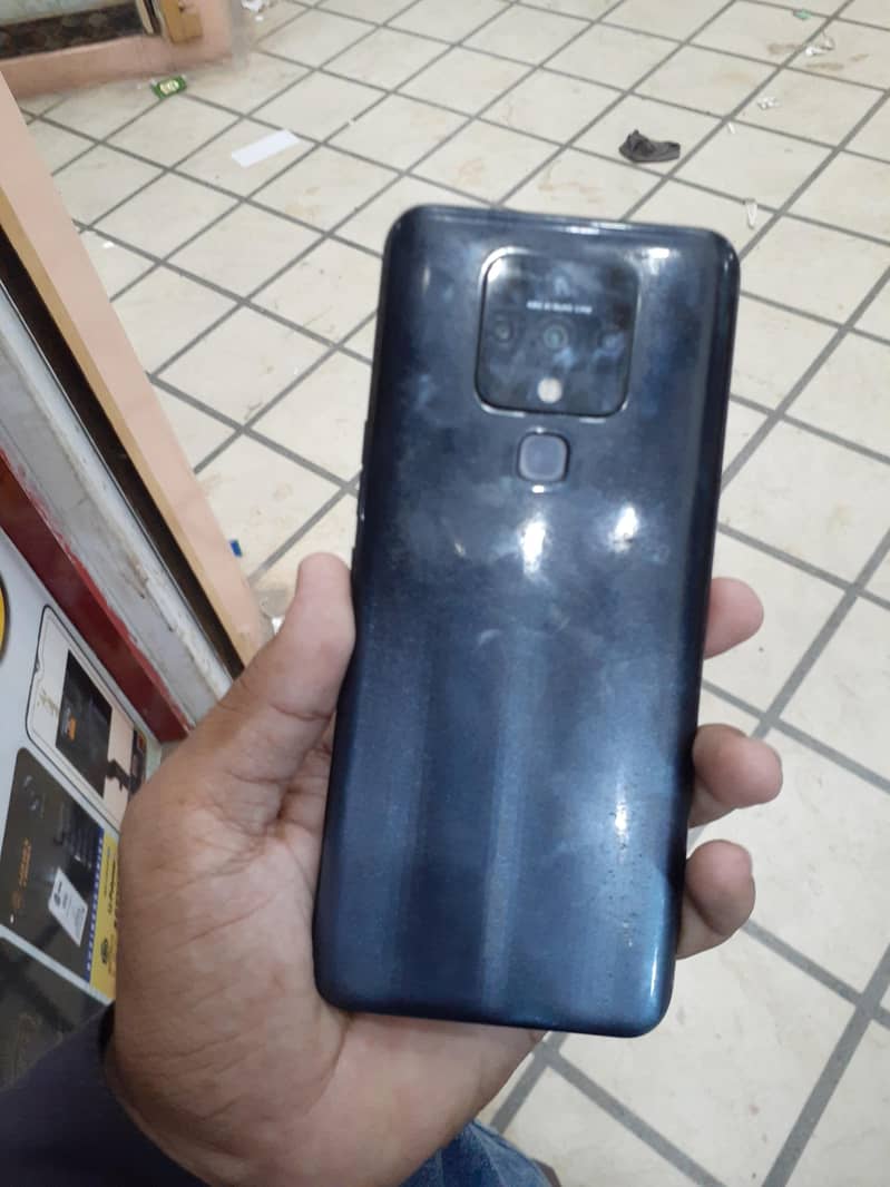Tecno CAMON 16 SE 4