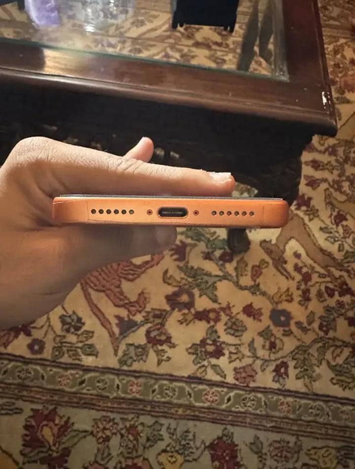 Apple iPhone 17 Pro Max 5
