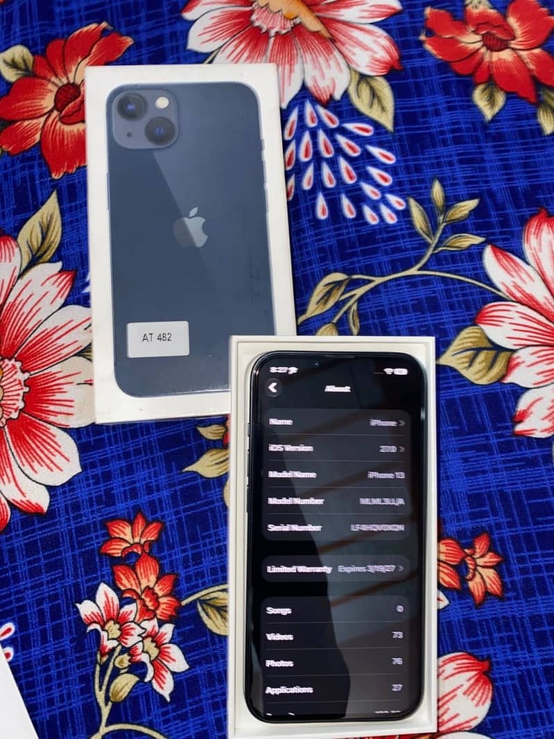 Apple iPhone 13 3