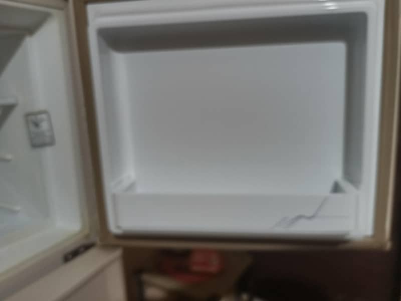 dawlance fridge 5