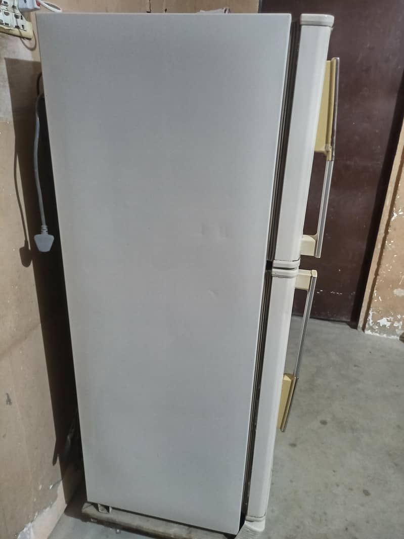 dawlance fridge 9