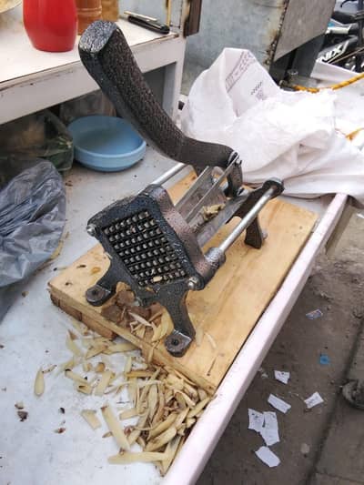 Heavy Duty Potato / French Fries Cutter Machine