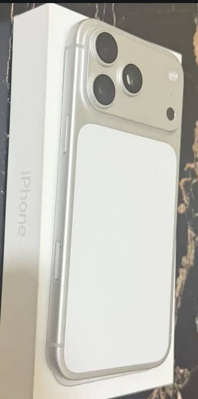 Apple iPhone 17 Pro Max