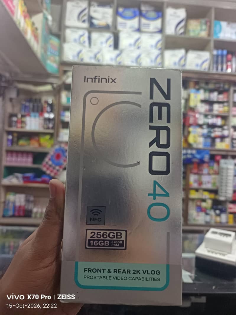 Infinix Zero 40 4
