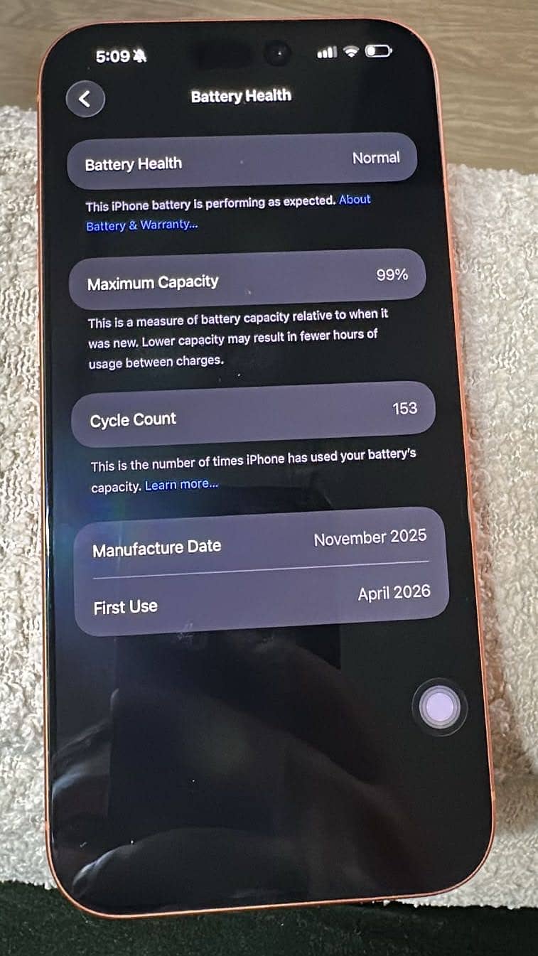 Apple iPhone 17 Pro Max 3