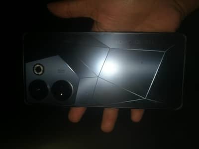 Tecno CAMON 20