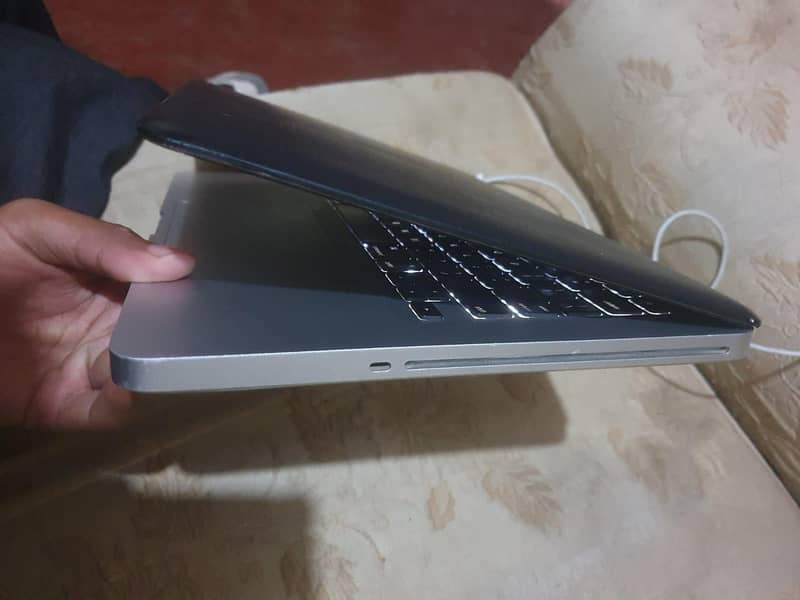 MacBook pro 2012 1