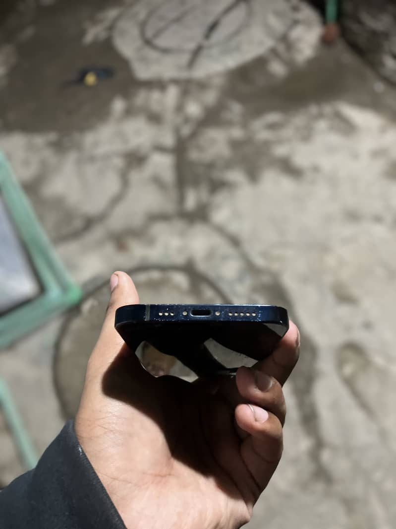 iPhone 12 Jv 5