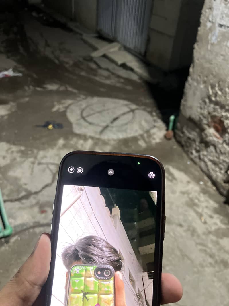 iPhone 12 Jv 6