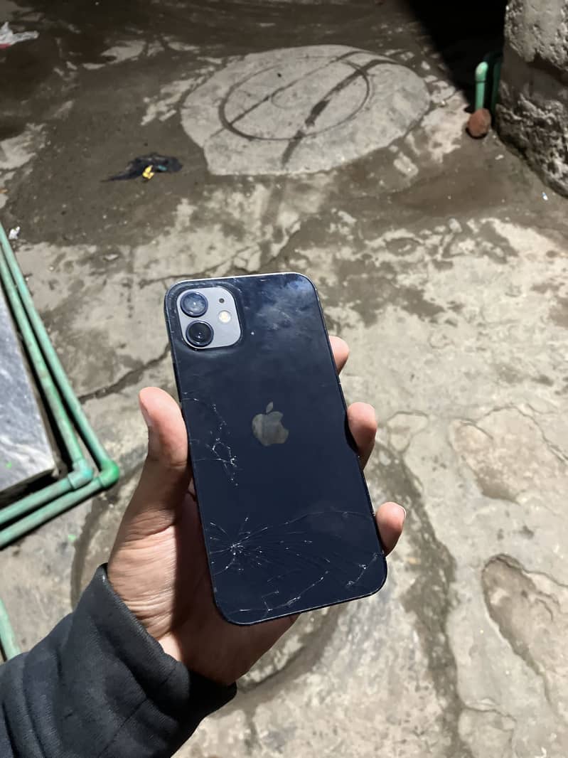 iPhone 12 Jv 8
