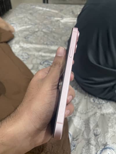 Apple iPhone 15 plus