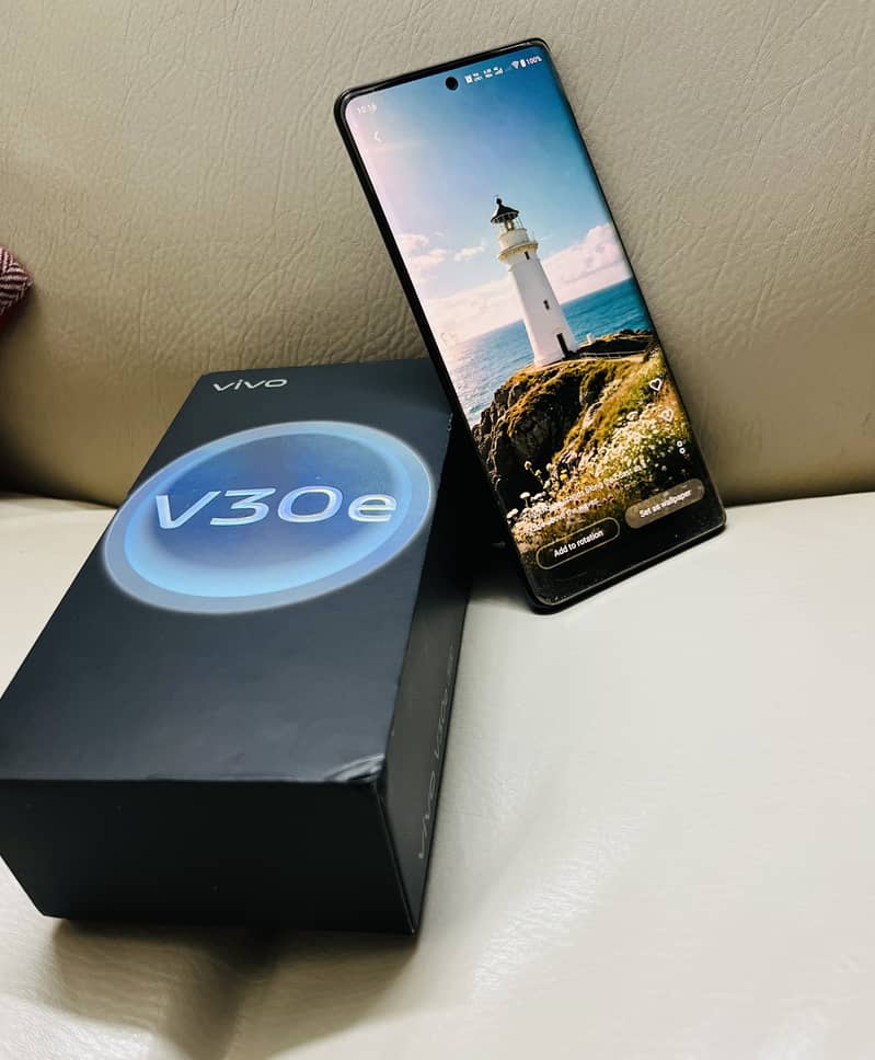 Vivo V30 E 0