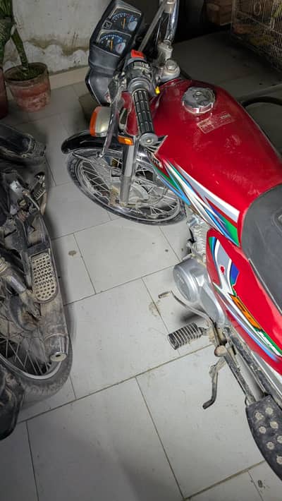 honda 2023 November month model 1st owner bike