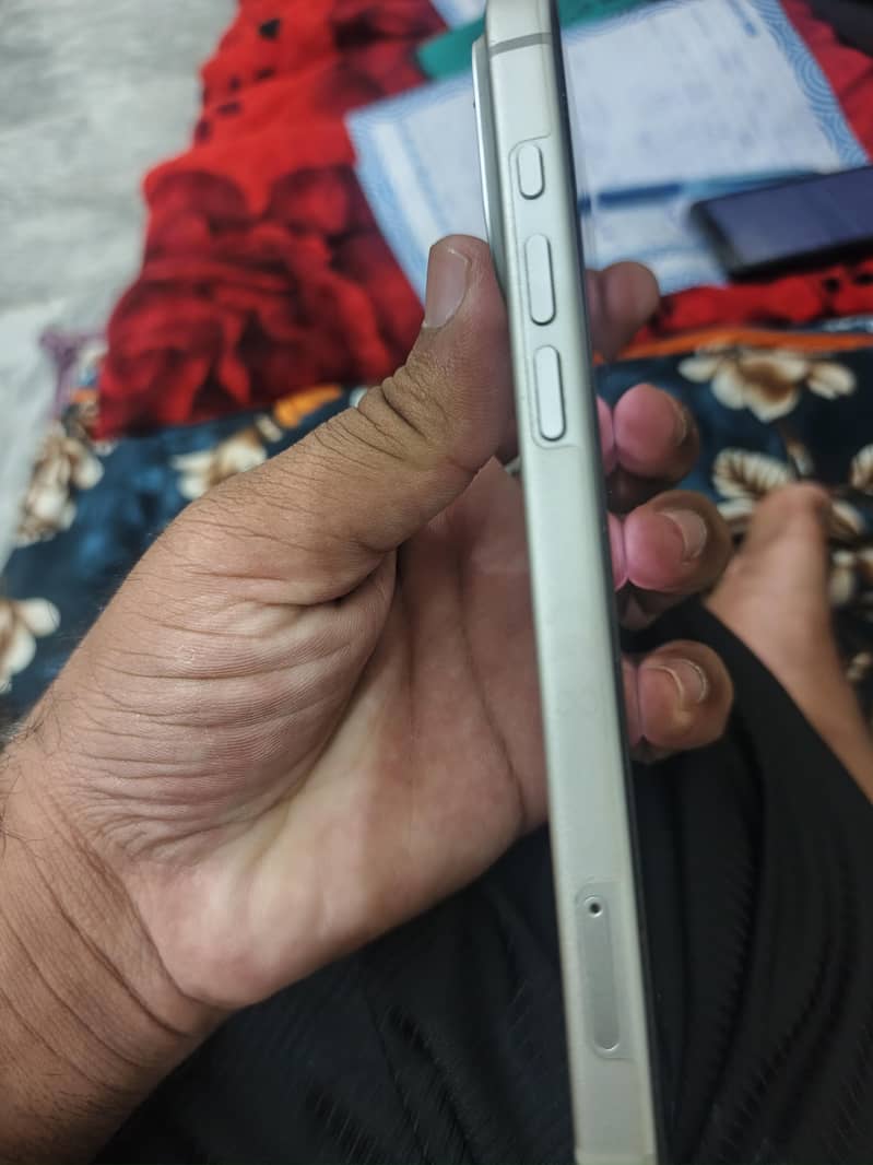 Apple iPhone 17 Pro Max 2