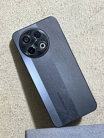 Tecno spark 30 pro