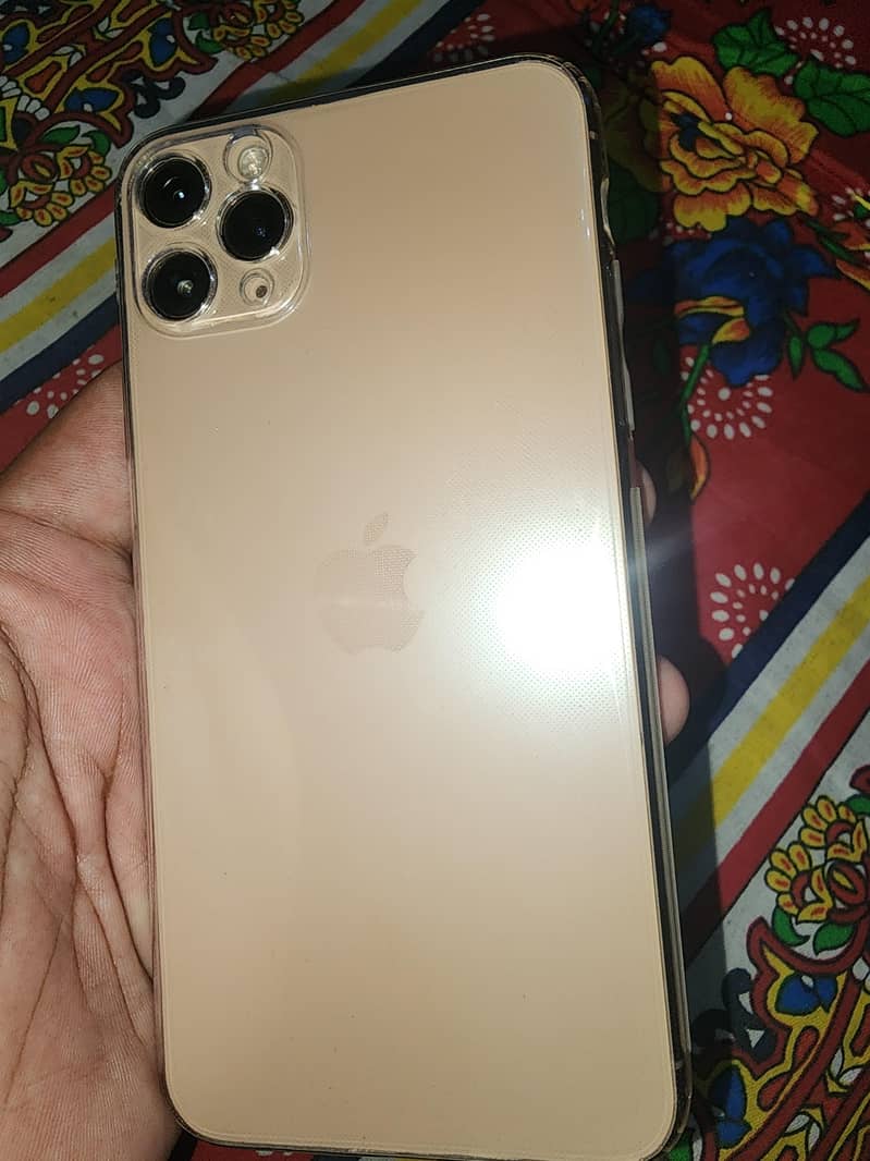 Apple iPhone 11 Pro Max 1