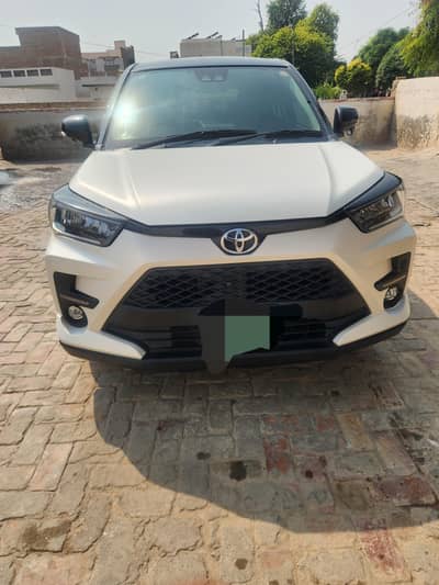 Toyota Raize Z 2020 model 25 import