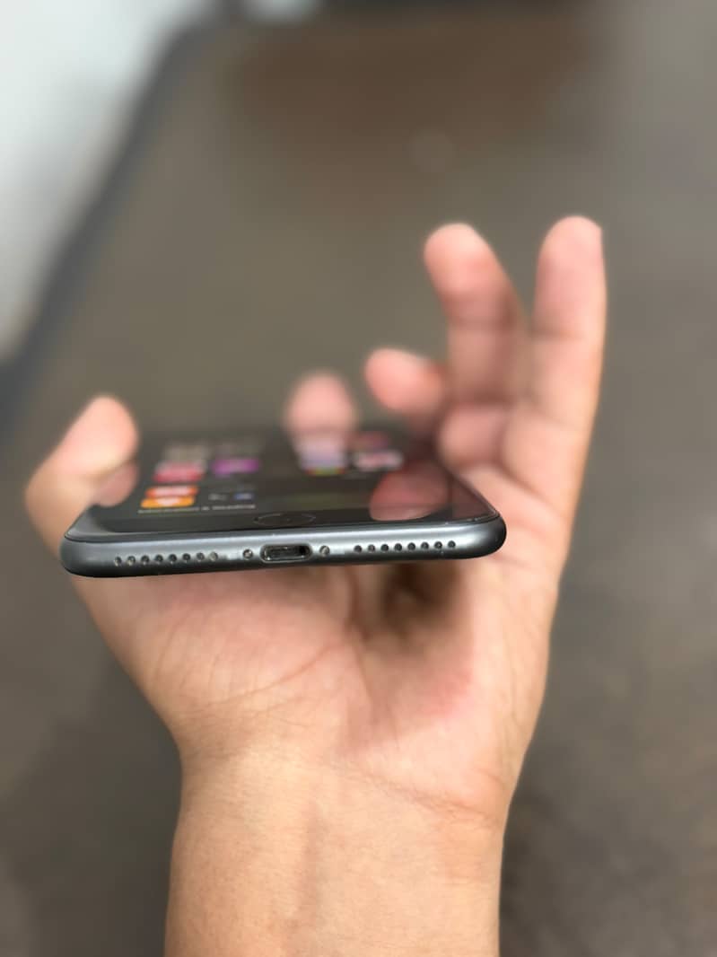 iPhone 8 Plus JV 2