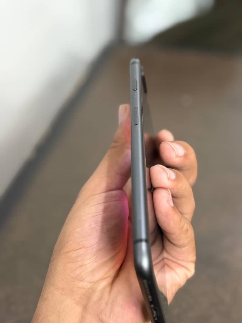 iPhone 8 Plus JV 3