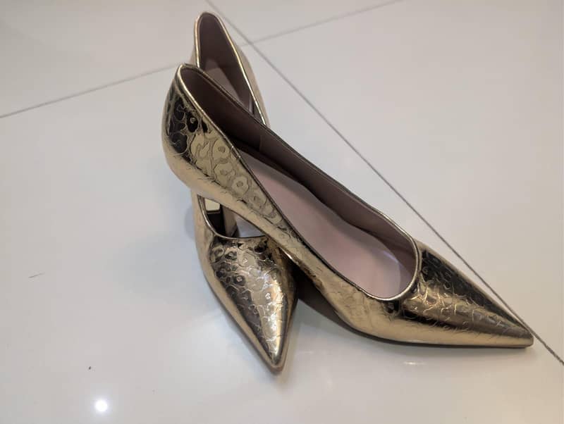 heels 1