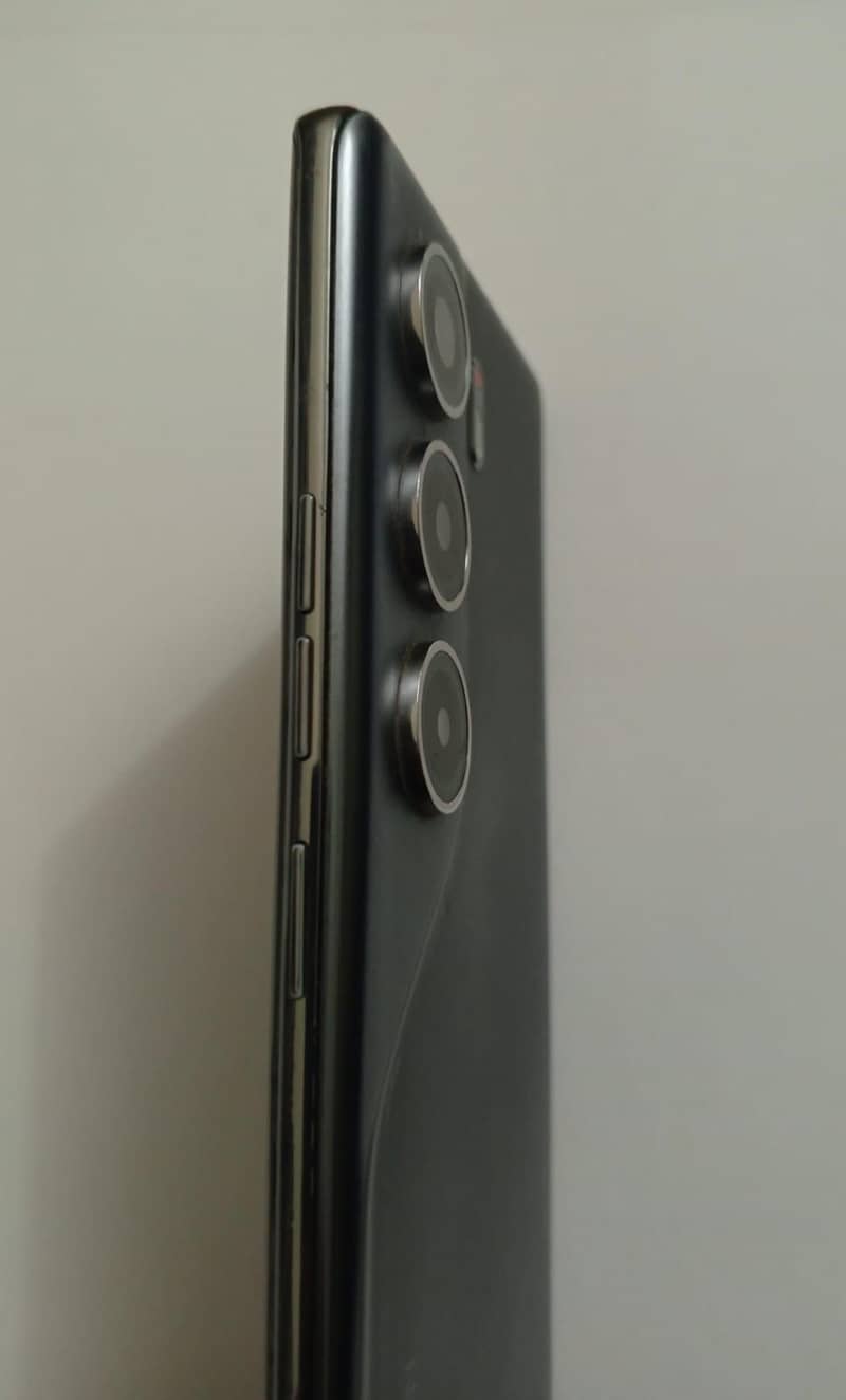 Tecno CAMON 40 Pro 5