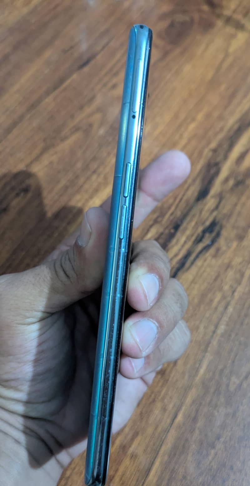 OPPO Reno6 2